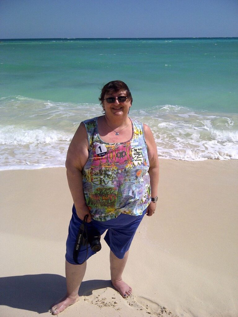 Who is Annette?
Picture of annette on the beach